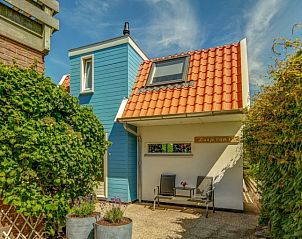 Guest house 01022561 • Holiday property Texel • Zusje van 17 